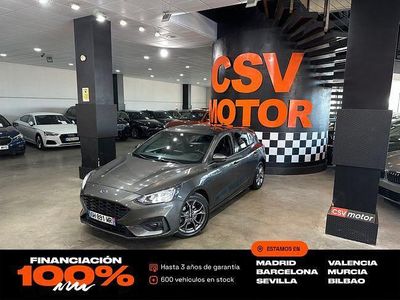 Usado Ford Focus ST-Line 120 CV (88 kW) 2022 Gris Utilitario