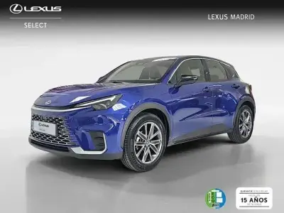 Begagnad Lexus LBX 136 HK (100 kW) 2025 Blå SUV