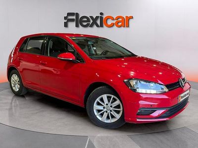 Usado VW Golf VII Advance 116 CV (85 kW) 2019 Rojo Berlina