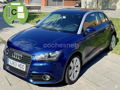 Usado Audi A1 Attraction 122 CV (89 kW) 2011 Azul Utilitario