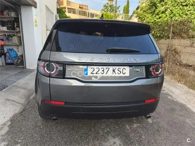 Usado Land Rover Discovery Sport SE 150 CV (110 kW) 2018 Gris / plata SUV