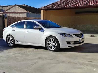 Blanco Usado 2009 Mazda 6 Luxury Berlina | 5600 € (Precio justo)