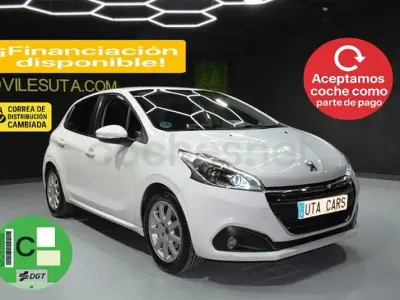 Usado Peugeot 208 Active 99 CV (72 kW) 2018 Blanco Utilitario