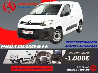 Usado Citroën Berlingo 101 CV (74 kW) 2021 Blanco Monovolumen