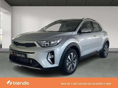 Plateado Usado 2025 Kia Stonic SUV | 23.991 €