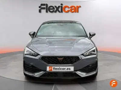 Usado Cupra Leon 150 CV (110 kW) 2024 Gris Berlina
