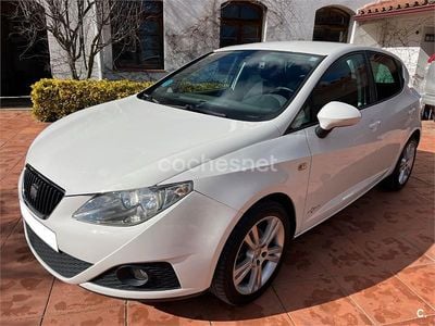 Usado Seat Ibiza Copa 85 CV (62 kW) 2011 Blanco Berlina