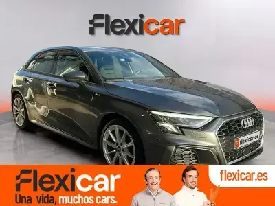 Usado Audi A3 150 CV (110 kW) 2020 Gris Berlina