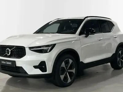 Usado Volvo XC40 Plus 197 CV (144 kW) 2024 Otro SUV