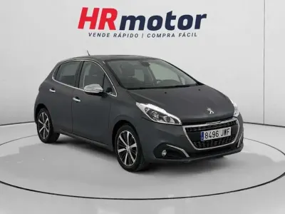 Usado Peugeot 208 Allure 110 CV (80 kW) 2017 Gris Utilitario
