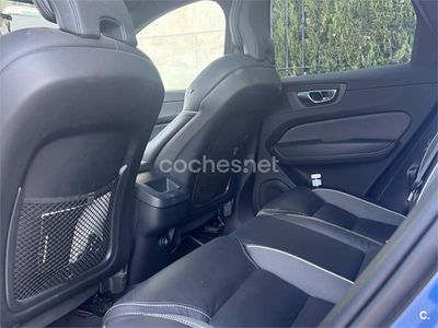 Azul Usado 2020 Volvo XC60 R-Design SUV | 26.200 € (Un poco caro)