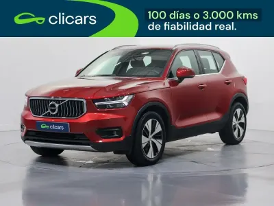 Usado Volvo XC40 Business Edition 262 CV (192 kW) 2020 Rojo SUV