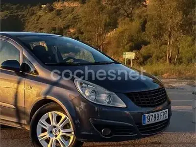 Usado Opel Corsa Cosmo 90 CV (66 kW) 2007 Azul Utilitario