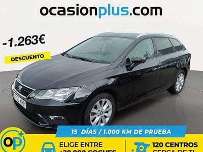 Usado Seat Leon ST Style 110 CV (80 kW) 2018 Negro Familiar