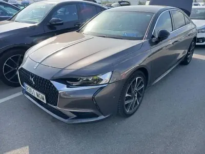 Usado DS Automobiles DS9 Rivoli Plus 250 CV (183 kW) 2023 Grisnegro Berlina