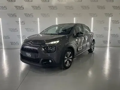 Usado Citroën C3 Feel 102 CV (75 kW) 2021 Gris Utilitario