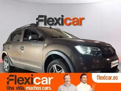 Usado Dacia Sandero Essentiel 100 CV (73 kW) 2020 Negro