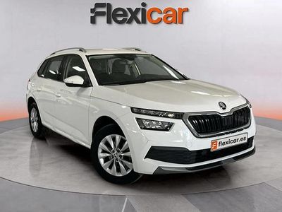 Usado Skoda Kamiq Ambition 110 CV (80 kW) 2021 Blanco SUV