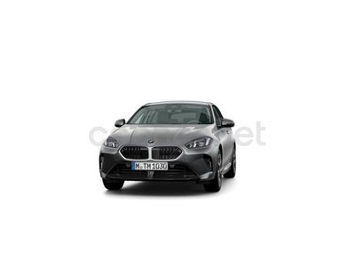 Usado BMW 120 Comfort Edition 163 CV (119 kW) 2025 Gris / plata Utilitario