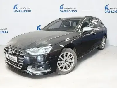 Käytetty Audi A4 Advanced Plus 204 HP (150 kW) 2022 Musta Farmari