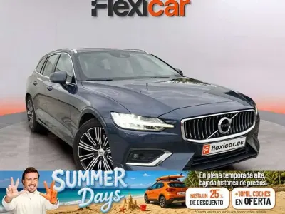 Usado Volvo V60 R-Design 190 CV (139 kW) 2019 Azul Familiar