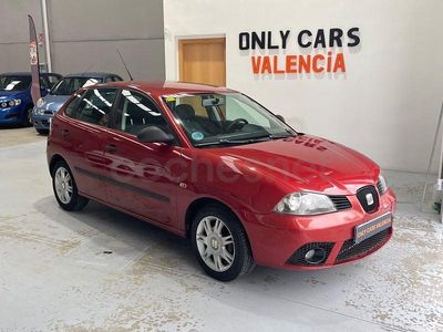 Usado Seat Ibiza Reference 85 CV (62 kW) 2007 Granate Utilitario