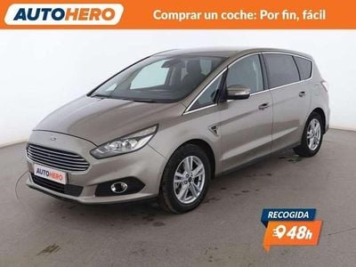 Usado Ford S-MAX Titanium 179 CV (131 kW) 2015 Gris Monovolumen