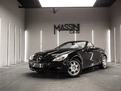 Usado Mercedes SLK200 163 CV (119 kW) 2006 Negro Descapotable