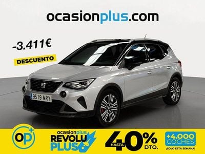 Usado Seat Arona FR 115 CV (84 kW) 2024 Gris SUV