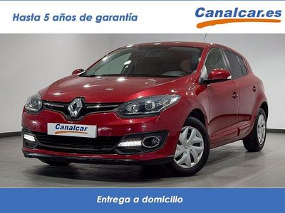 Usado Renault Mégane III Intens 115 CV (84 kW) 2015 Granate