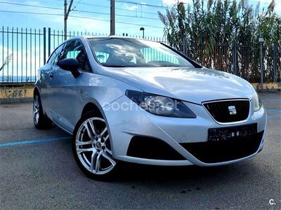 Usado Seat Ibiza SC Reference 70 CV (51 kW) 2010 Gris / plata Utilitario
