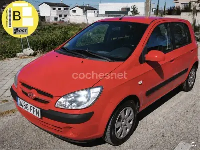 Używany Hyundai Getz 88 KM (64 kW) 2007 Czerwony Hatchback