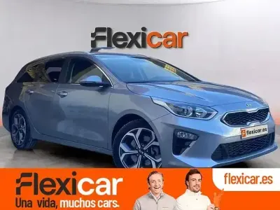 Usado Kia Ceed 136 CV (100 kW) 2020 Gris Utilitario
