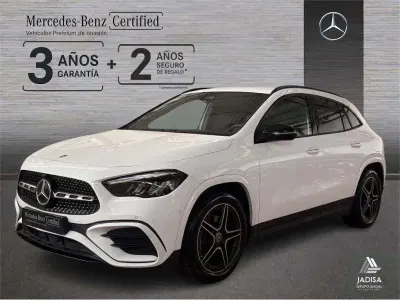 Usado Mercedes GLA200 150 CV (110 kW) 2025 Blanco SUV