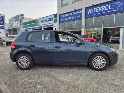 Usado VW Golf VI 105 CV (77 kW) 2010 Azul Utilitario