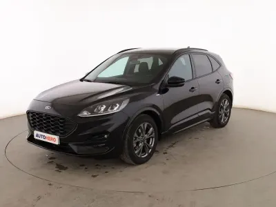 Usado Ford Kuga ST-Line 150 CV (110 kW) 2022 Negro SUV