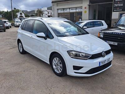 Usado VW Golf Sportsvan Advance 125 CV (91 kW) 2016 Blanco Monovolumen