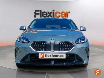 Begagnad BMW 120 170 HK (125 kW) 2025 Grå Halvkombi