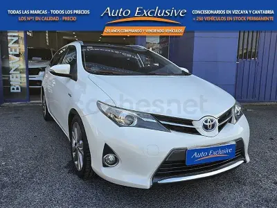 Usado Toyota Auris Hybrid