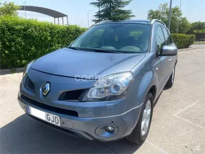 Usado Renault Koleos Dynamique 175 CV (128 kW) 2009 Azul SUV