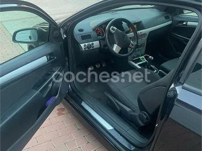 Opel Astra GTC