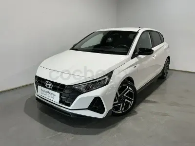 Usado Hyundai i20 N Line 79 CV (58 kW) 2025 Blanco Utilitario