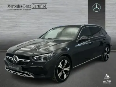Usado Mercedes C220 200 CV (147 kW) 2023 Gris Familiar