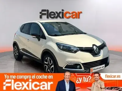 Usado Renault Captur Intens 90 CV (66 kW) 2016 Blanco SUV