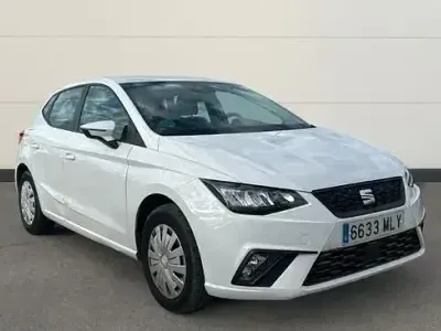 Usado Seat Ibiza Reference 80 HP (58 kW) 2023 Branco Citadino