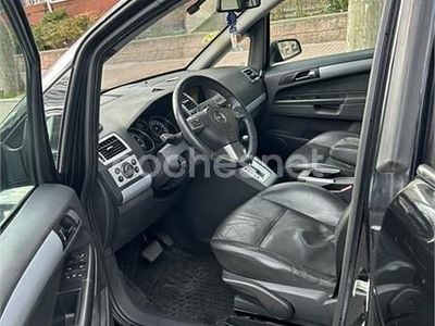 Usado Opel Zafira Cosmo 150 CV (110 kW) 2006 Negro Monovolumen