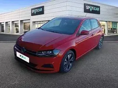 Usado VW Polo Advance 95 CV (69 kW) 2021 Rojo Utilitario