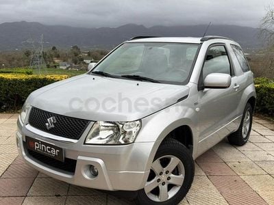 Usado Suzuki Grand Vitara 129 CV (94 kW) 2007 Gris / plata SUV