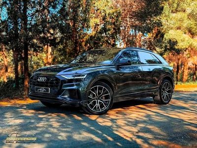 Usado Audi Q8 S-Line 286 CV (210 kW) 2020 Gris SUV