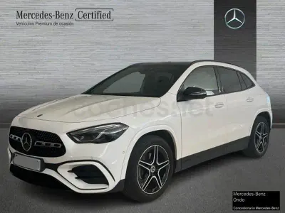Usado Mercedes GLA200 163 CV (119 kW) 2023 Blanco SUV